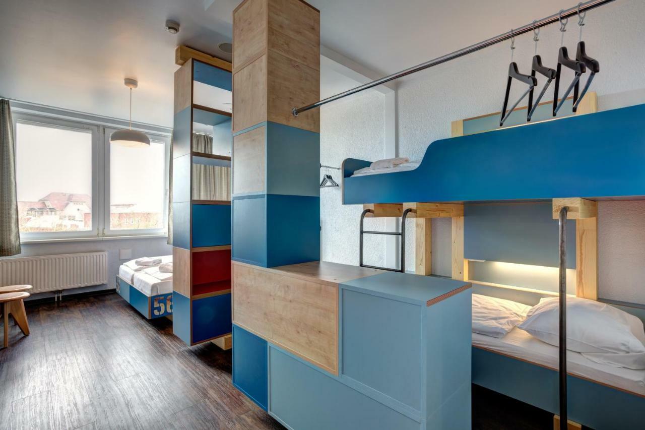 Bed 6-Bed Mixed Dormitory Room